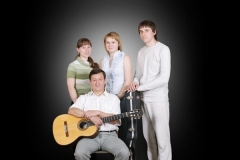 Smolensk_Guitar_Photo[1]